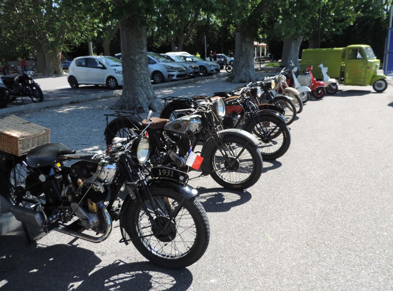 15 mai. Rassemblement inter-clubs à Eyguières